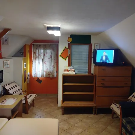 Pernicka Nyaraló